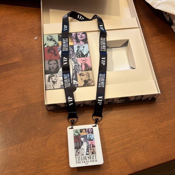 Taylor Swift Eras Tour VIP Merch Box - Picture 5 of 6